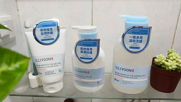 ILLIYOON一理潤的神經醯胺舒緩系列