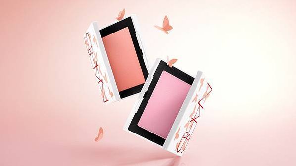 NARS 炫色腮紅 流光蝶羽版 情境圖