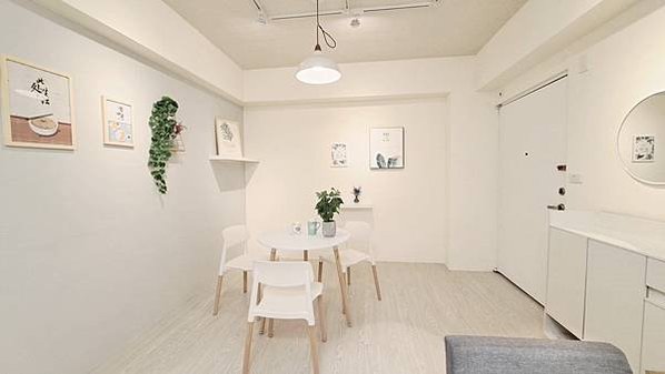 LINE_ALBUM_2023.4.26_230426_17
