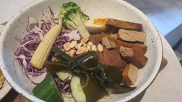 寫作業、看書、遠距工作寶藏地！台北高CP值平價不限時質感茶食