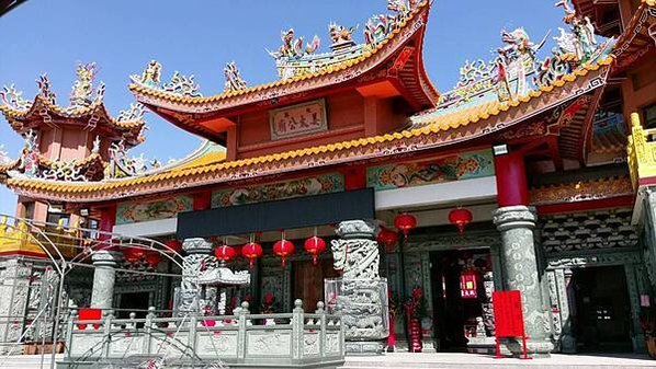 桃園八德姜太公廟，舉辦安座大典，桃園市長鄭文燦、藝人白冰冰也