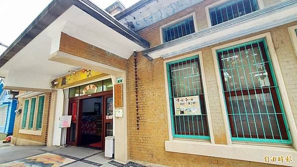 嘉義縣鹿草鄉立圖書館「台南州東石郡鹿草庄役場」登錄嘉義縣歷史