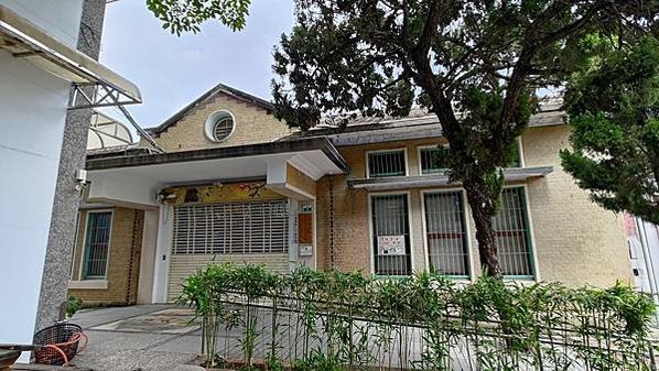 嘉義縣鹿草鄉立圖書館「台南州東石郡鹿草庄役場」登錄嘉義縣歷史