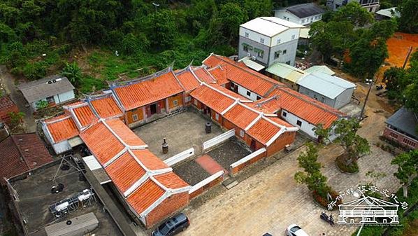 廣東揭陽市華溪村-三合院-中國最整齊的農村-上千棟房屋，無論