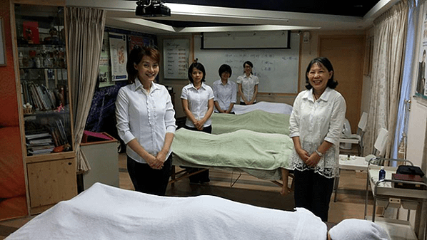 『國際芳療經絡執行師』創業實務班 200小時
