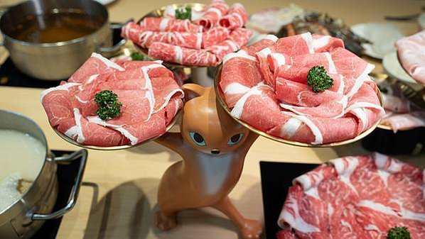 「板橋寵物友善火鍋推薦」焣苑鍋物-可以跟寵物一起輕鬆吃飯的火