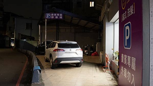 【新北板橋越式洗髮】這才叫洗頭！帝皇式正宗越式洗髮搭全身按摩