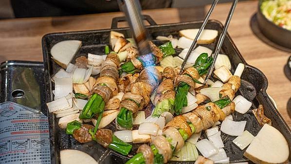 【台北松山韓式烤肉推薦、台北烤腸推薦】走進韓國巷弄老店！內行
