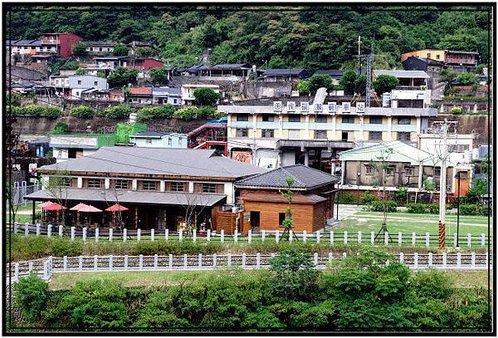 台北陽明山溫泉泡湯觀海首選！金山溫泉一帶享受頂級懷石料理+陽明山泡湯，陽明山溫泉推薦，頂級日式和洋主題的台北溫泉飯店－和昇攬月會館，享受絕對的二人甜密世界！