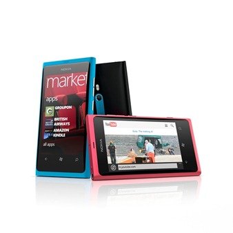 Nokia-Lumia-800-6