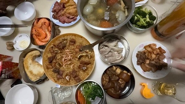 圍爐年夜飯