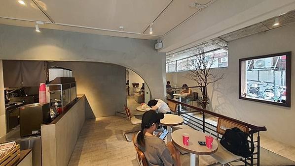 寫作業、看書、遠距工作寶藏地！台北高CP值平價不限時質感茶食