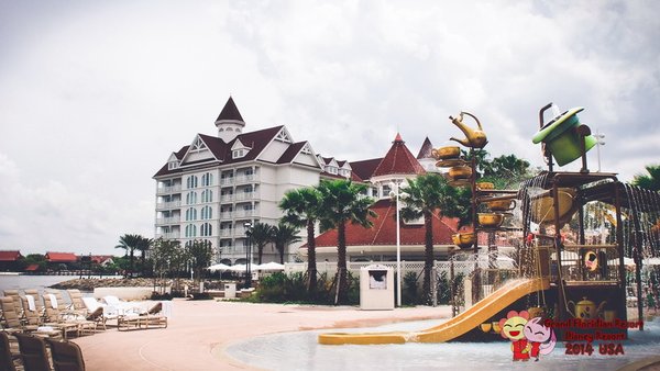 5. Disney&apos;s Grand Floridian Resort 14-8-2.jpg