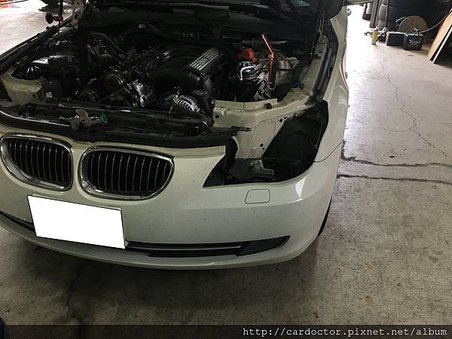 LA✩維修保養日誌 ，BMW 寶馬 528i E60回廠保養。買賣外匯車推薦建議LA桃園車庫，買賣中古車估價推薦建議請找LA桃園車庫。