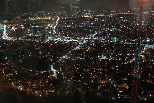 每次看眼鏡~~總是好感動!! 想去世界各地看夜景!!!