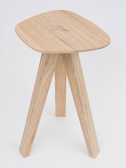 dezeen_Folding-Stool-by-Jack-Smith_04.jpg