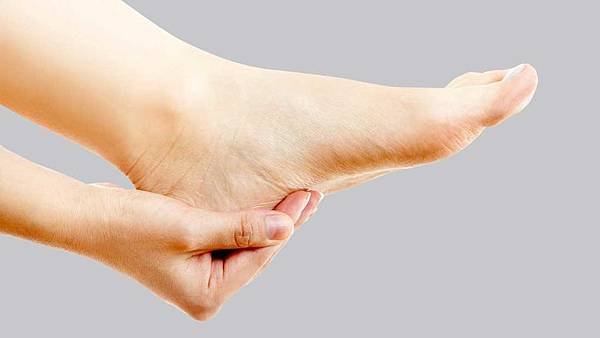 plantar-fasciitis-heel-pain.jpg