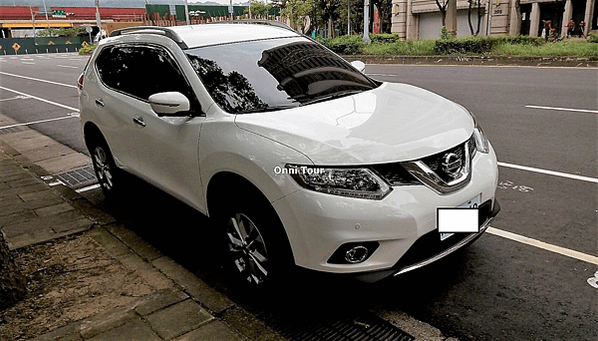 Nissan X-Trail 五人座車