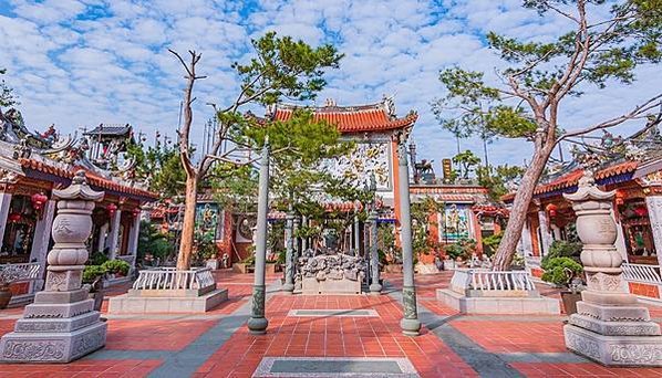 雲林虎尾~全台最美持法媽祖廟/媽祖文化園區.石雕媽祖園區.梳