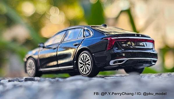 &lt;1/64模型車開箱&gt; Xcartoys 拓意 Hongqi