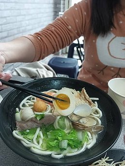 上好呷鍋燒麵/八斗子海鮮/瑞芳美食/平價有質感的鮮味/花小錢