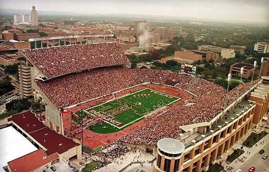 TEXAS-UT-LONGHORN-STADIUM.jpg