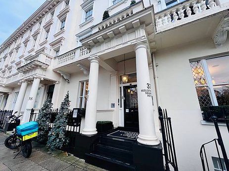 【英國之旅】倫敦維多利亞車站住宿推薦 - 艾克斯頓廣場飯店 