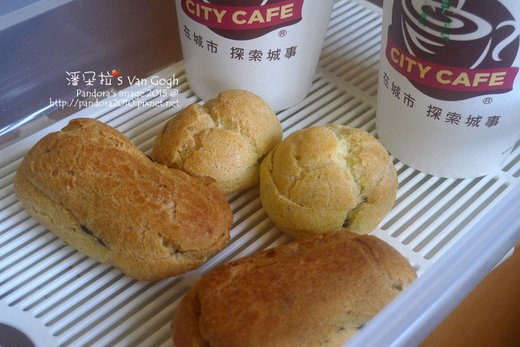 2015.02.01-(City Cafe)重烘焙拿鐵、巧克力泡芙.jpg