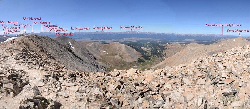 Looking west at mountains from Mount Sherman&apos;s summit 2_副本