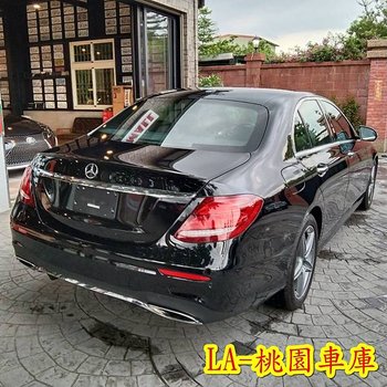 購買賓士E300外匯車會划算嗎? E300外匯代購價格為多少? 賓士E-Class E300、E350、E450車型、規格、馬力、配備、歷史比較! E-class小改款後配備有新增功能嗎? 為何外匯車代購要找L A-桃園車庫呢?