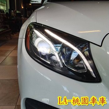 ，購買賓士E300外匯車會划算嗎? E300外匯代購價格為多少? 賓士E-Class E300、E350、E450車型、規格、馬力、配備、歷史比較! E-class小改款後配備有新增功能嗎? 為何外匯車代購要找L A-桃園車庫呢?賓士 W213 E- Class LED頭燈