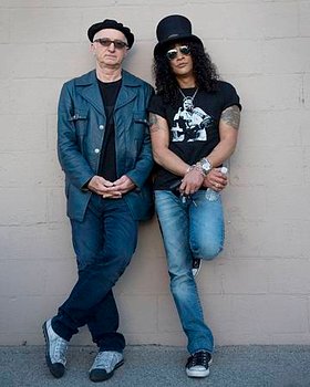 Robert_Knight_Slash