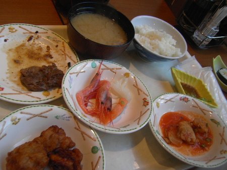 晚餐1 吃buffet.jpg