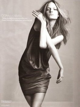 VOGUE UK 2009/2 - Nimue Smit