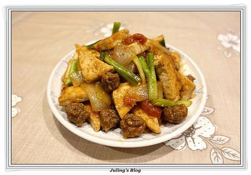 蕃茄牛肉丸燒豆腐1.JPG