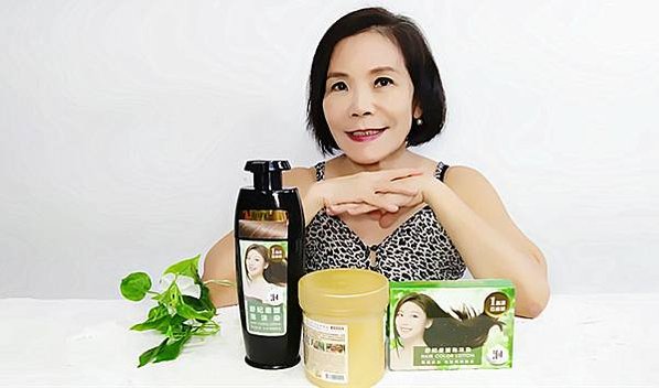 蓋白髮自助泡沫染開箱｜【SOFEI 舒妃】馬油添加柔護泡沫染