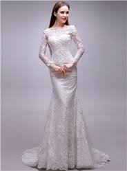 Long-sleeved lace retro wedding gown