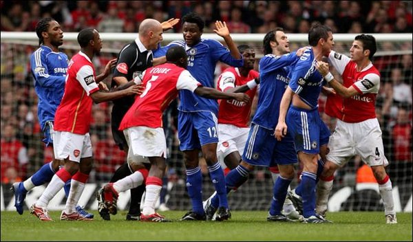 arsenal-chelsea-07-carling.jpg