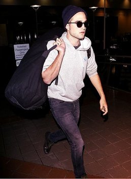 Rob landing at LAX - 20130723 (2).jpg