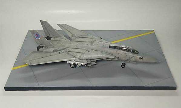 Academy 愛德美 1/72 F-14A TOP GUN