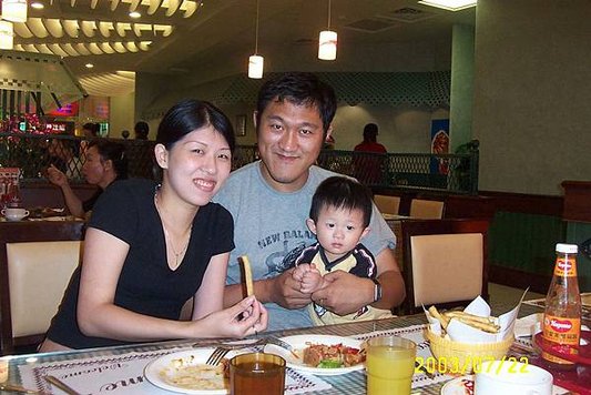 2003-07-22廷宇去大陸 001.jpg