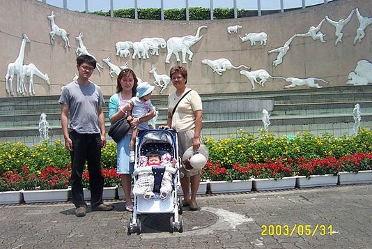 2003-05-31遊動物園 001.jpg