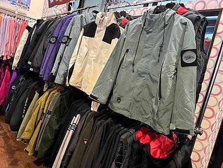 ◤台中神岡◢海鯨服飾特賣 ❘ 破盤價三件 $500元 ❘ 超