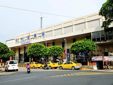 中壢火車站1891年啟用，現有舊車站建物則是1978年8月8