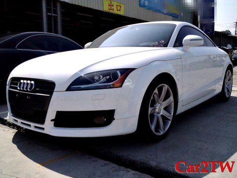 2011_Audi_TT_1