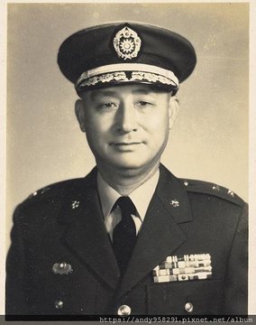 將軍任中將軍團副司令時期01.jpg