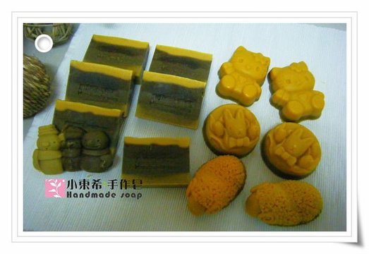 長形.雪人三兄弟(三色天然寶貝皂)kitty.兔子.大羊(香茅艾草平安皂)