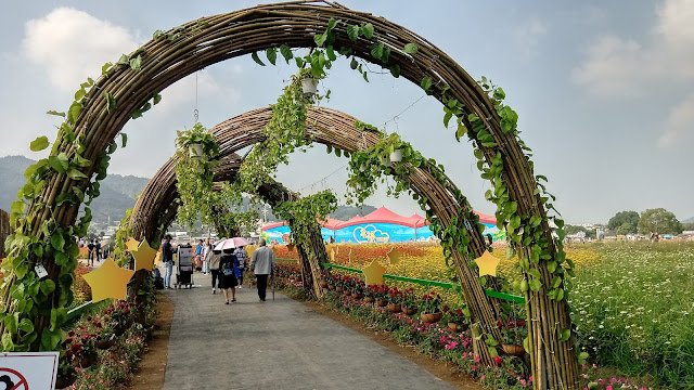 花艷廊道