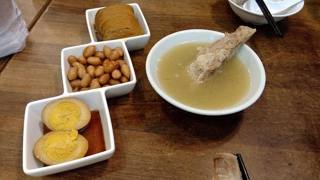 新加坡-松發肉骨茶