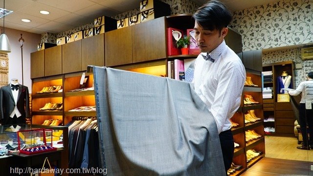 力群男士西服